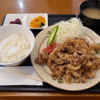 豚の唐揚げ定食